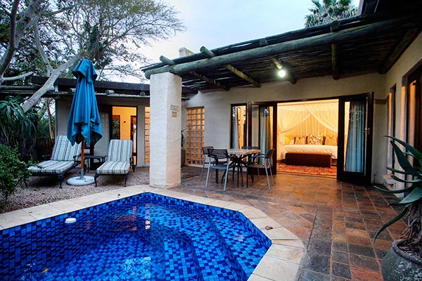 Room Suite No 9 Pool